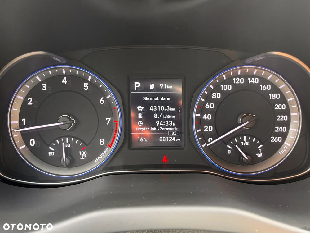 Hyundai Kona 1.6 T-GDI Style DCT - 6