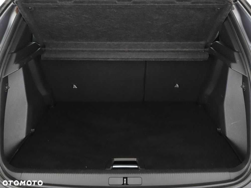 Peugeot 2008 1.5 BlueHDi Allure - 20