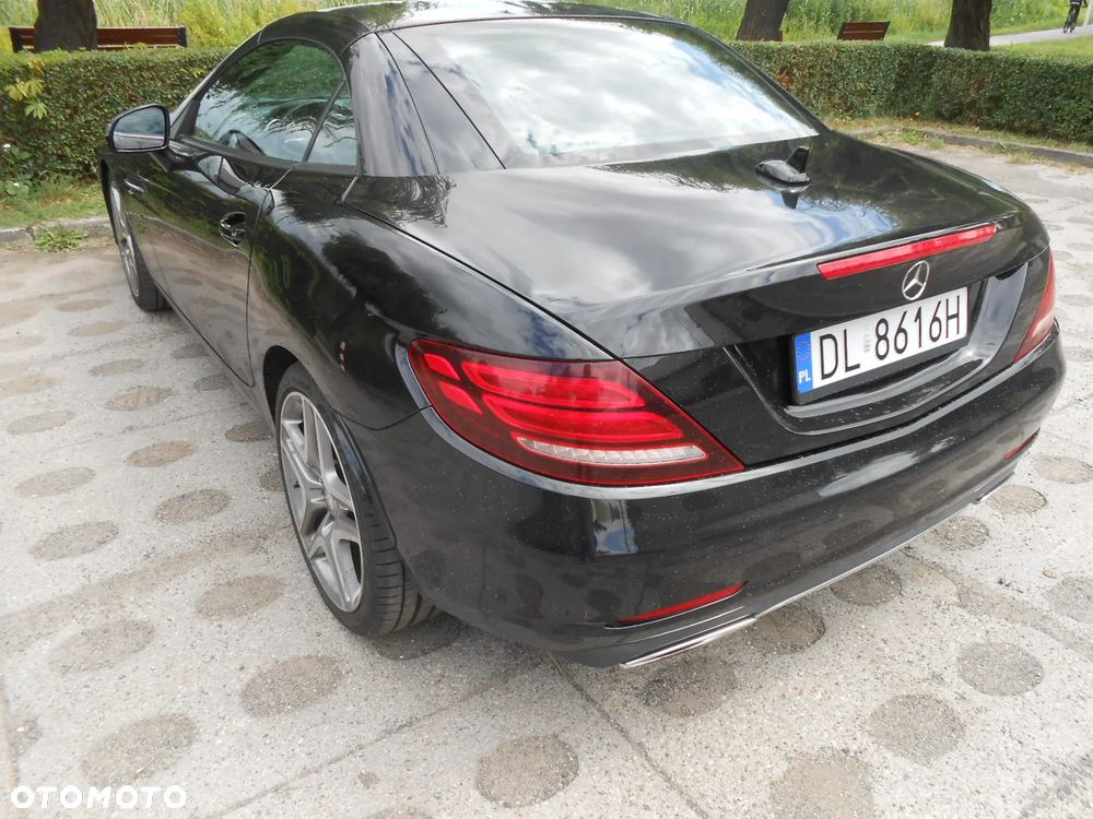 Mercedes-Benz SLC - 14