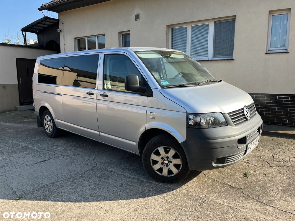 Volkswagen Transporter - 2