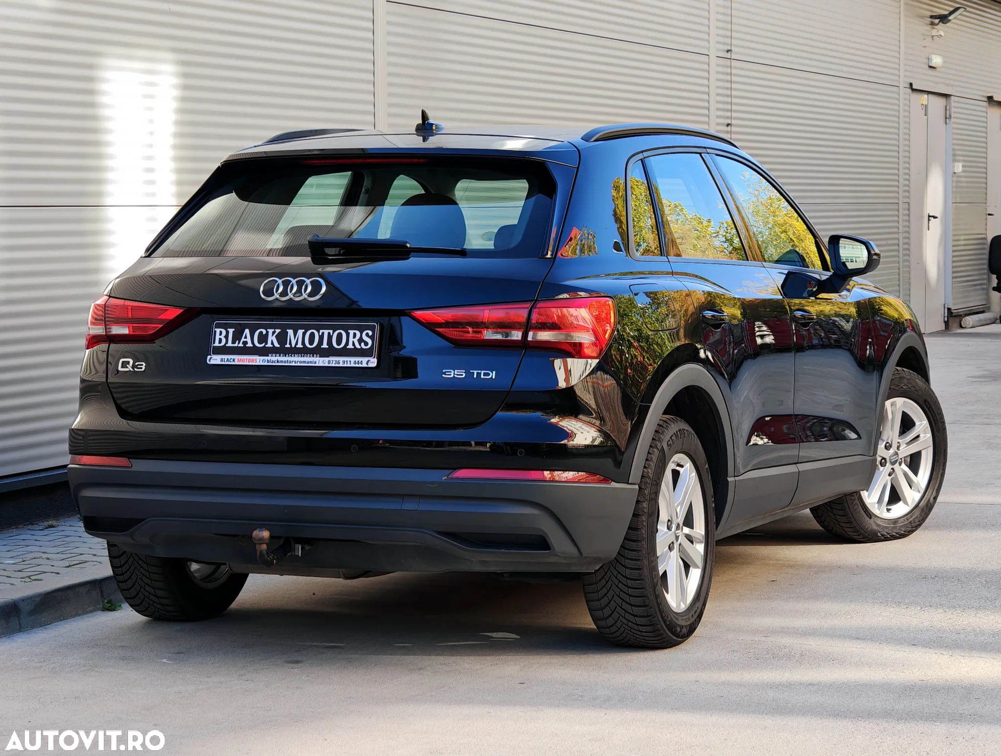 Audi Q3 2.0 35 TDI S tronic Advanced - 5