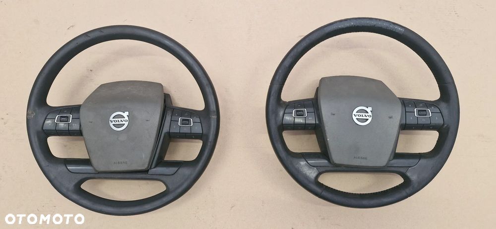 VOLVO FH4 FH5 KIEROWNICA - 1