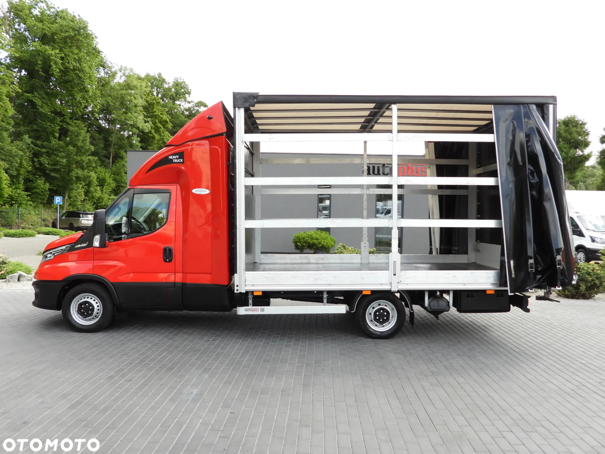 Iveco DAILY 35S21 PLANDEKA 10 PALET WEBASTO TEMPOMAT NAWIGACJA LEDY PNEUMATYKA AUTOMAT HI-MATIC KLIMATYZACJA 210KM [ 484924 ] - 11