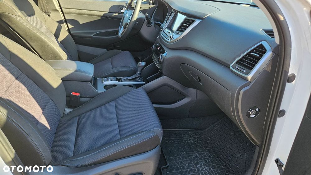Hyundai Tucson 1.7 CRDI BlueDrive Premium 2WD DCT - 25
