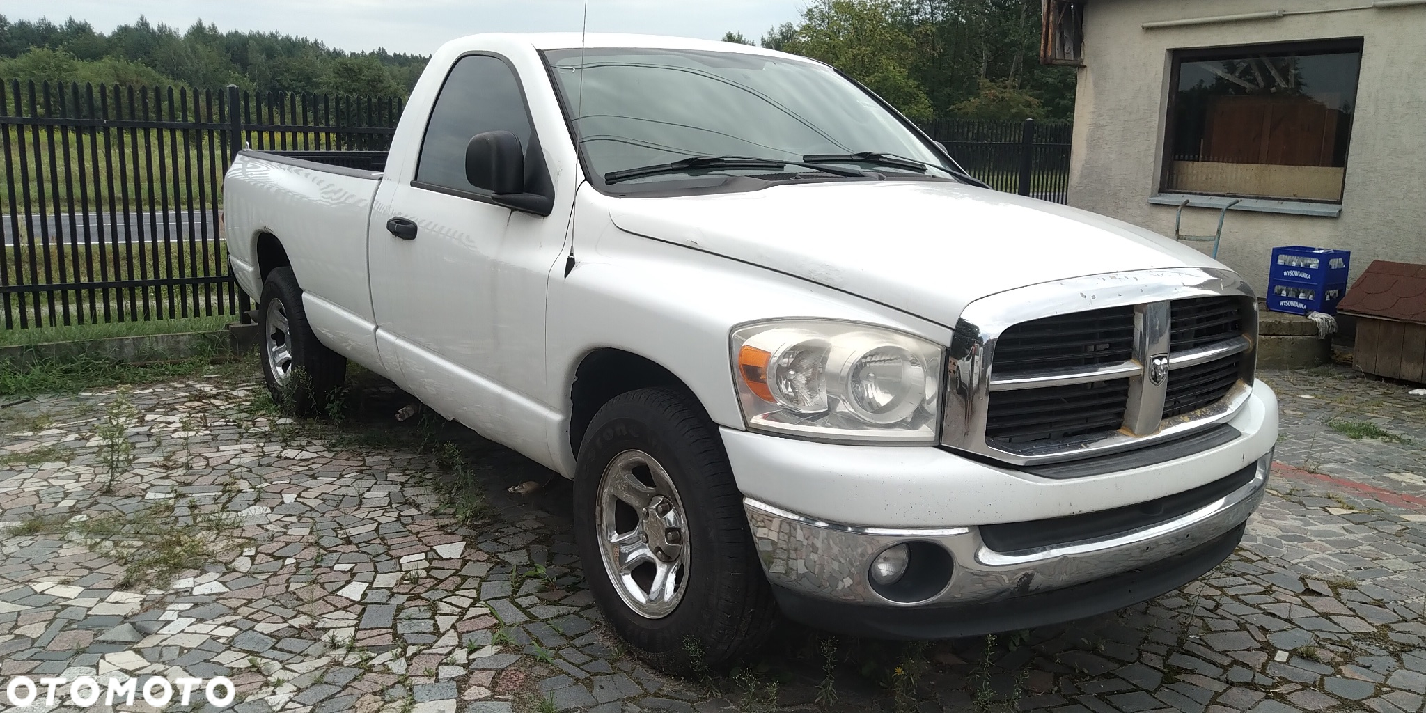 Dodge RAM - 3