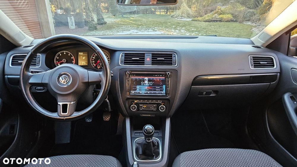 Volkswagen Jetta 1.4 TSI Trendline - 15