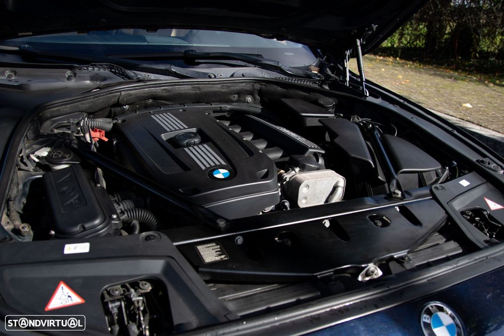 BMW 528 i Auto - 46