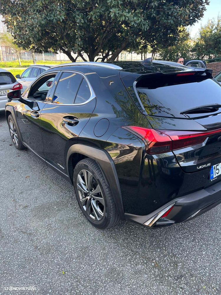 Lexus UX 250h F Sport - 12