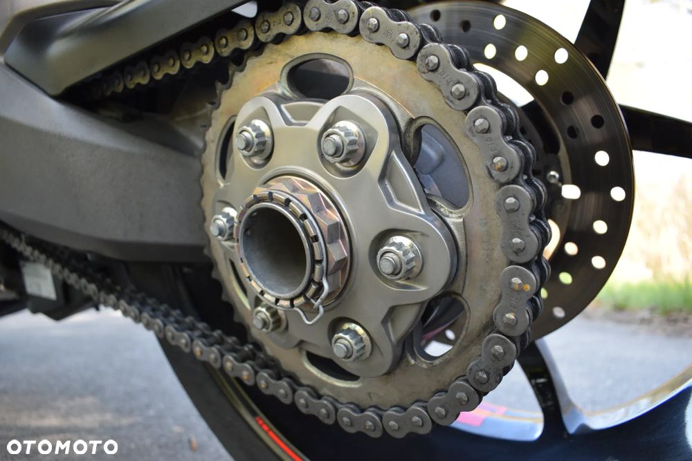 Ducati Monster - 25