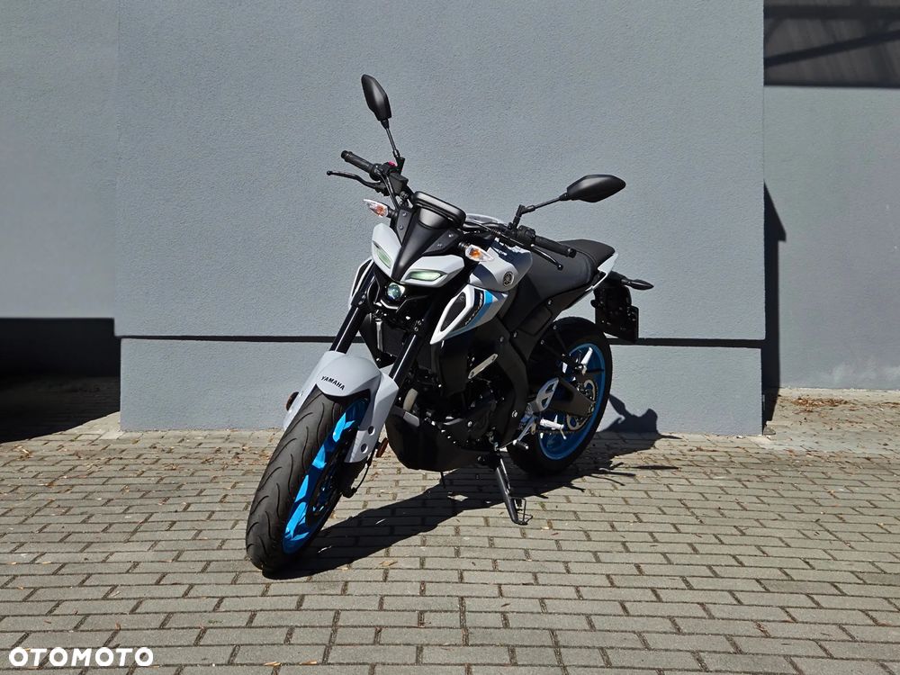 Yamaha MT - 3