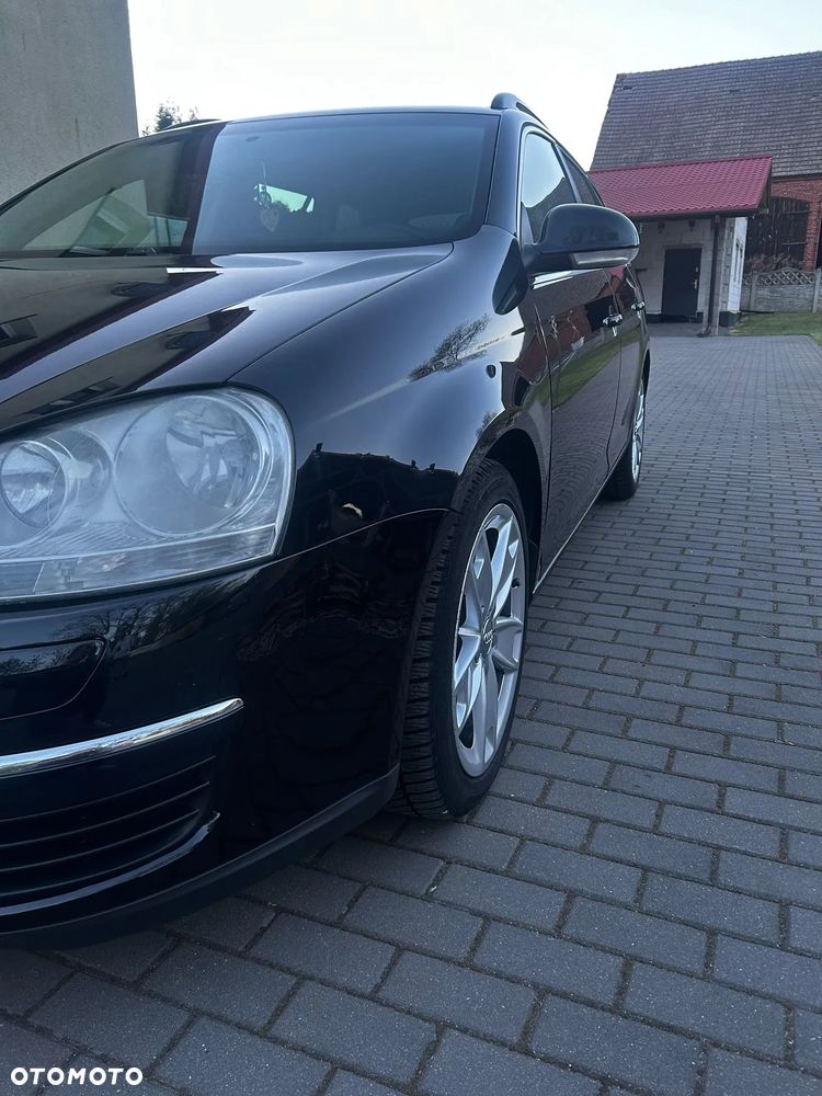 Volkswagen Golf - 9