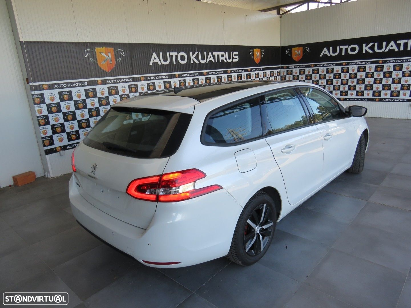 Peugeot 308 SW - 30