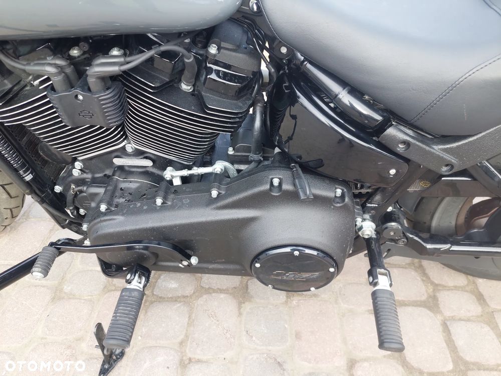 Harley-Davidson Softail Low Rider - 21