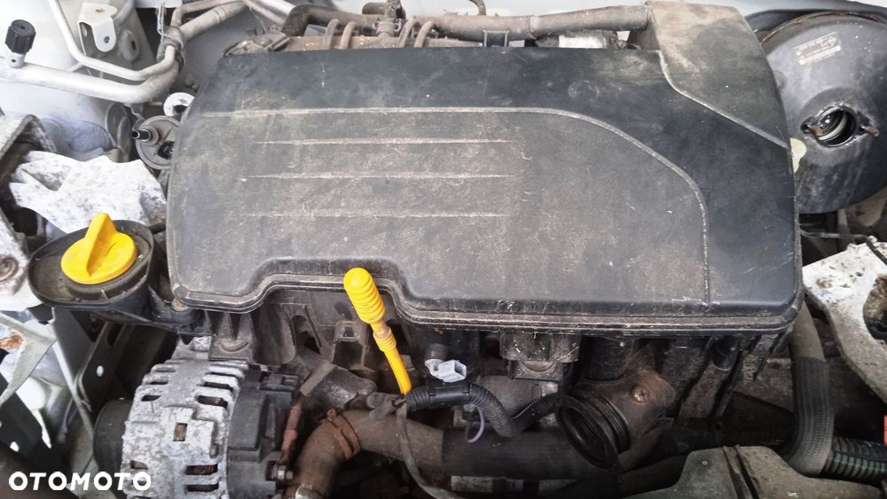 Na części Renault Twingo II 1.2 B OV369 Silnik Skrzynia Maska Zderzak Drzwi Klapa Szyba - 4