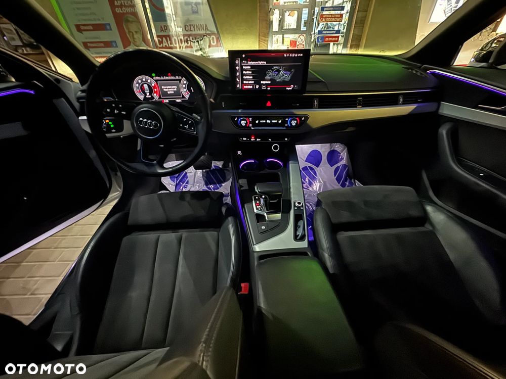 Audi A4 Limousine 40 TFSI S tronic - 12