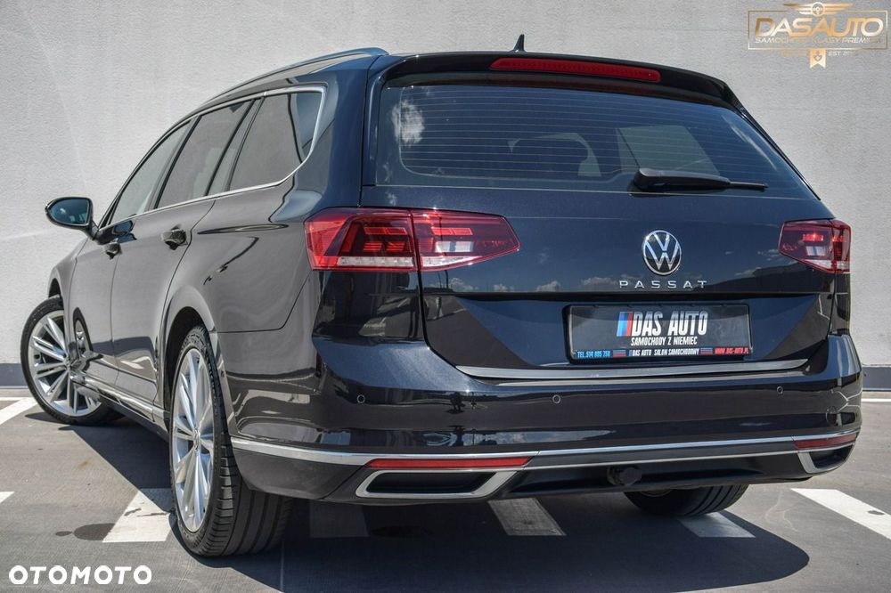 Volkswagen Passat - 13