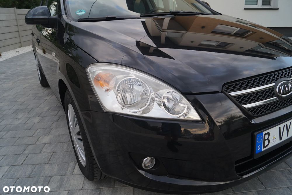 Kia Ceed - 20