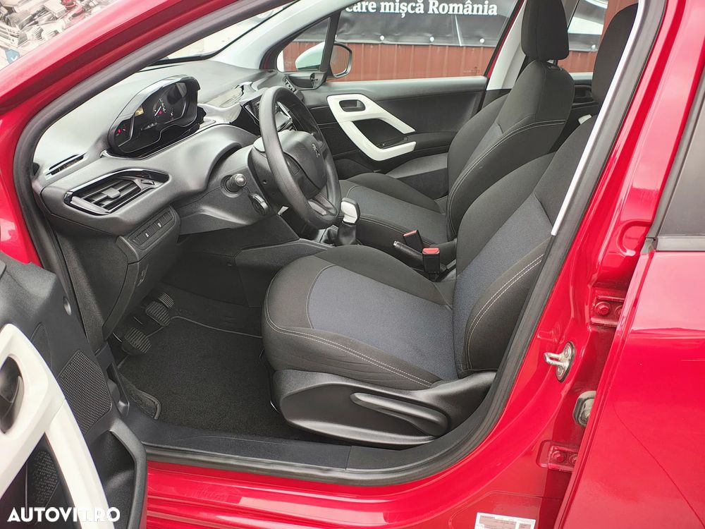 Peugeot 208 PureTech 68 Like - 11