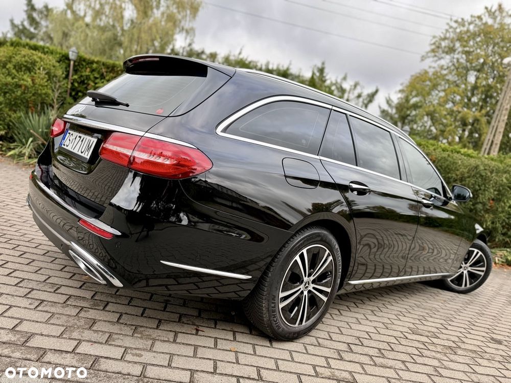 Mercedes-Benz E-Class 2019 photo 4