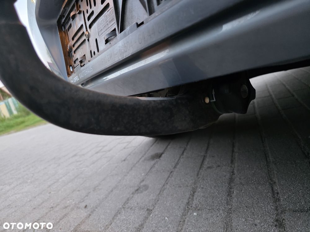 Opel Meriva 1.6 16V Cosmo - 17