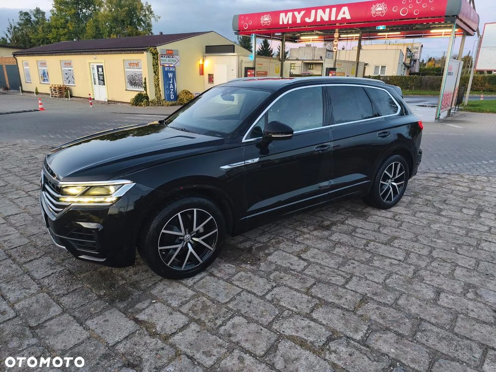 Volkswagen Touareg - 12
