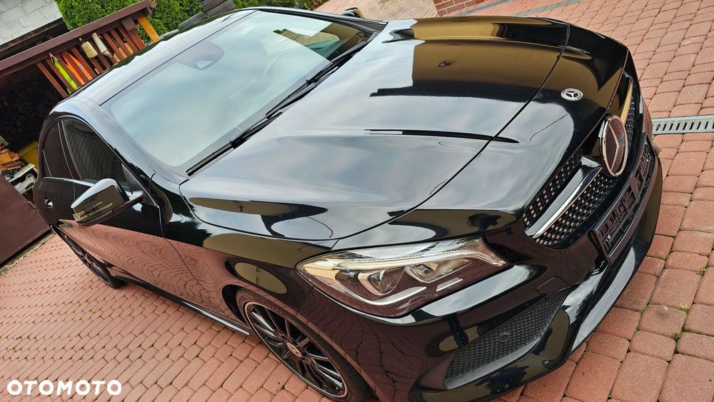 Mercedes-Benz CLA 200 d 4Matic 7G-DCT AMG Line - 16