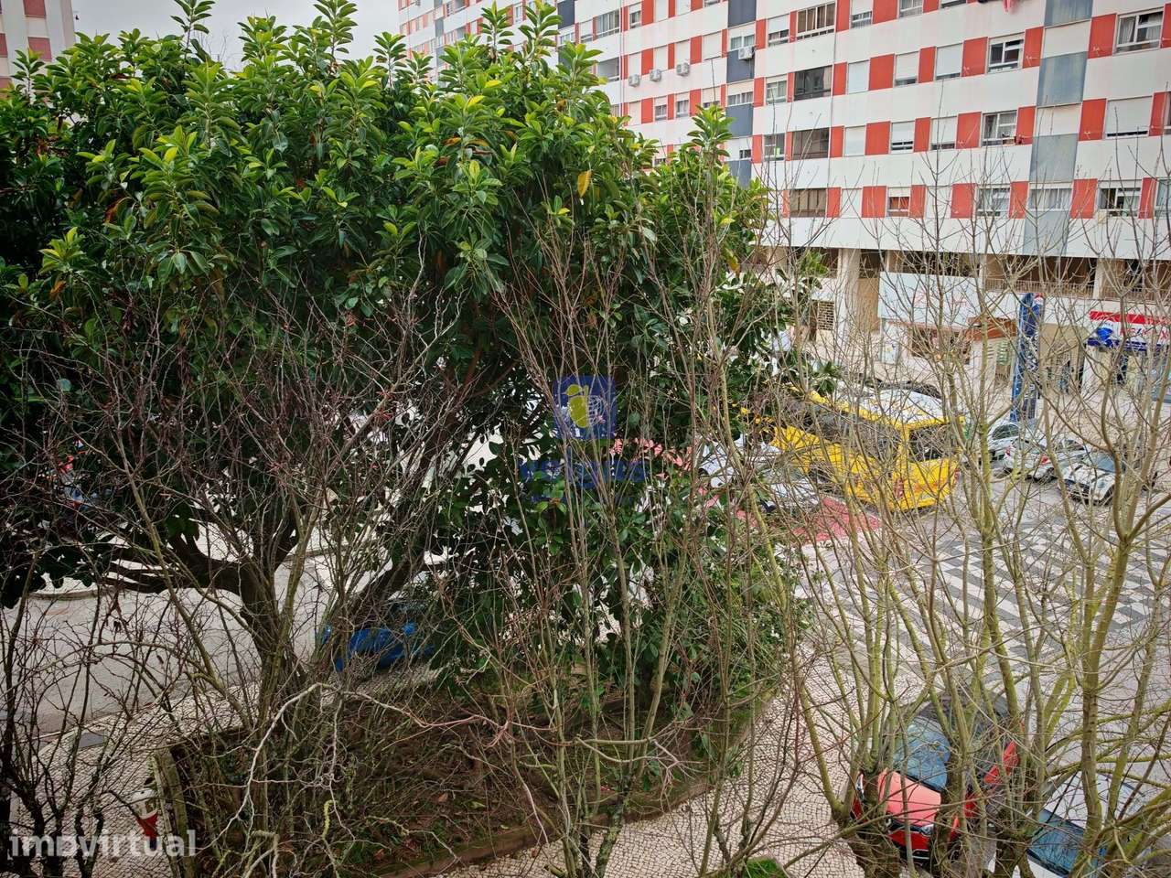 T3 Povoa de Santa Iria - Grande imagem: 2/17