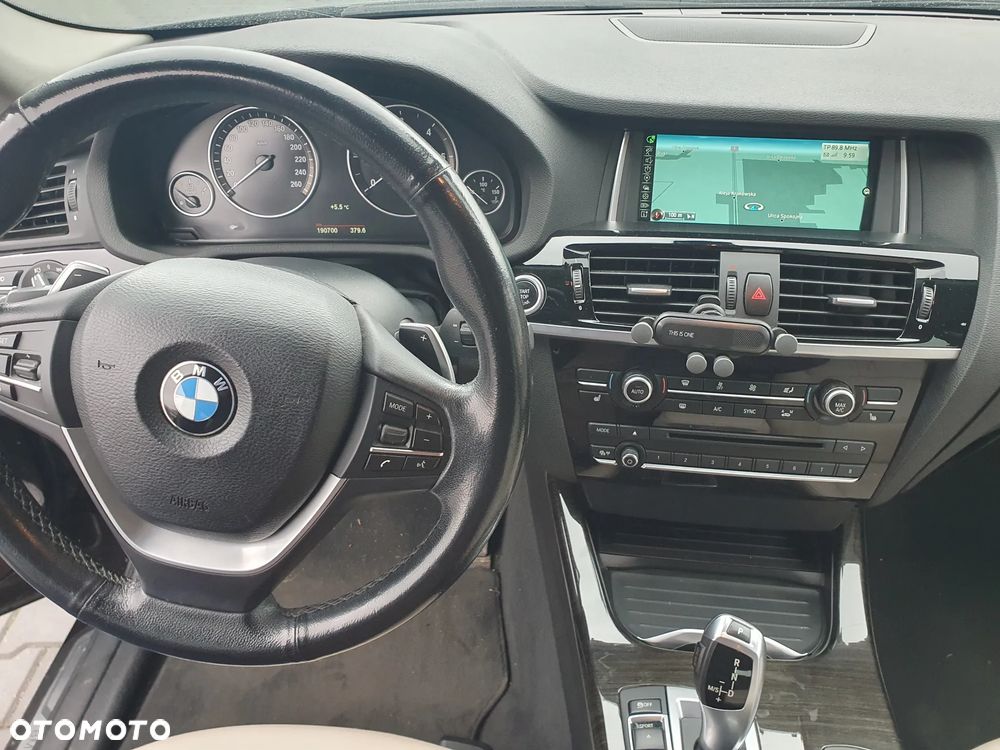 BMW X4 xDrive20d - 33