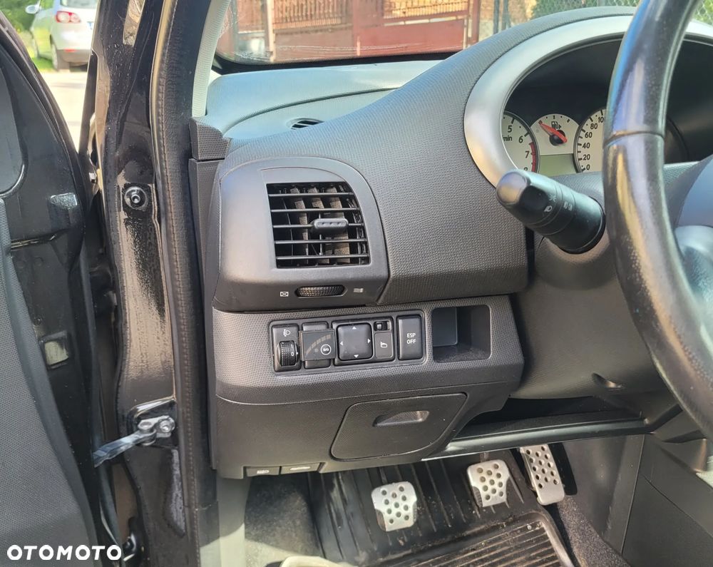 Nissan Micra 1.6 160SR - 8