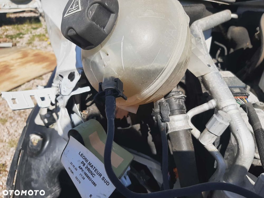 Peugeot 5008 BlueHDi 130 EAT8 Active - 13