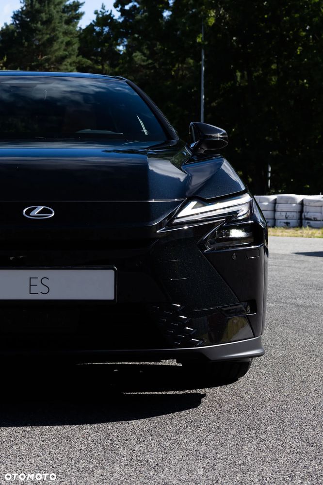 Lexus ES 300h Prestige AWD - 4