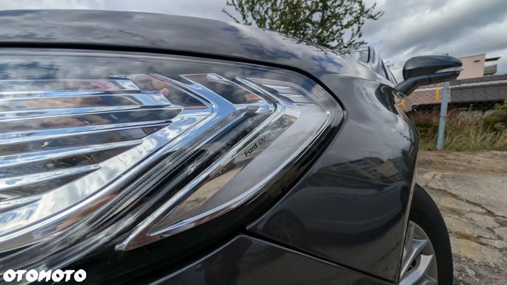 Ford Mondeo 2.0 EcoBlue Titanium - 11