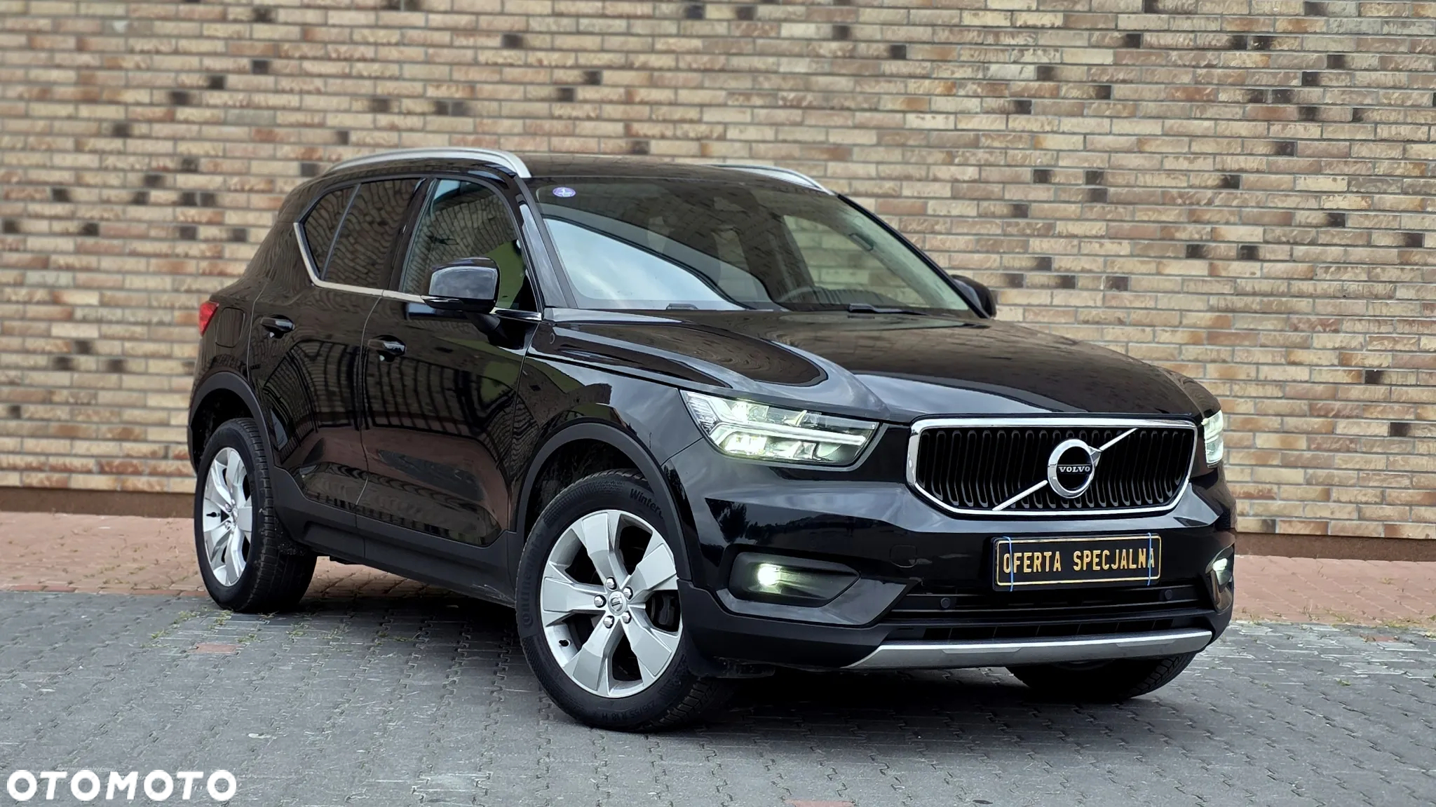 Volvo XC 40 T3 Geartronic Momentum Pro