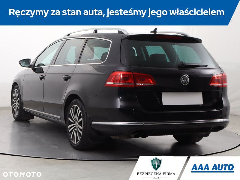 Volkswagen Passat - 5