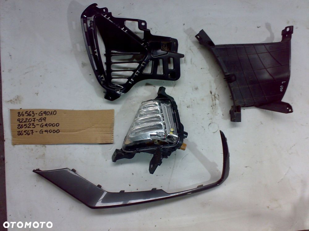 genesis g70 17-21 halogen lewy kierunkowskaz ramka listwa wlot lewa strona - 1