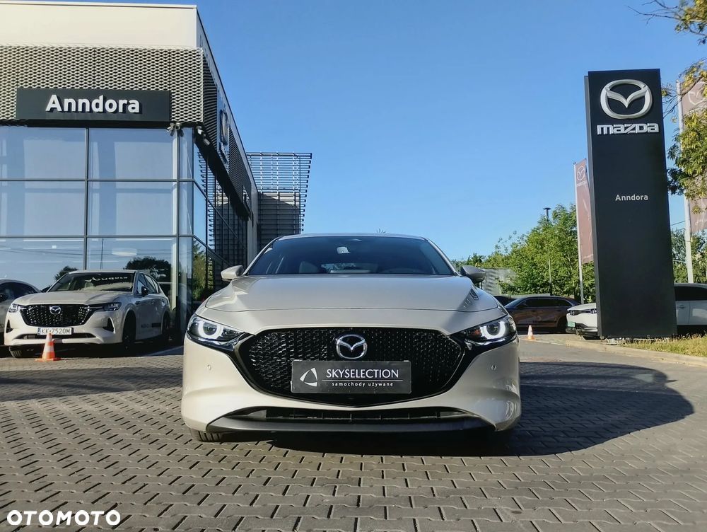 Mazda 3 2024 photo 2