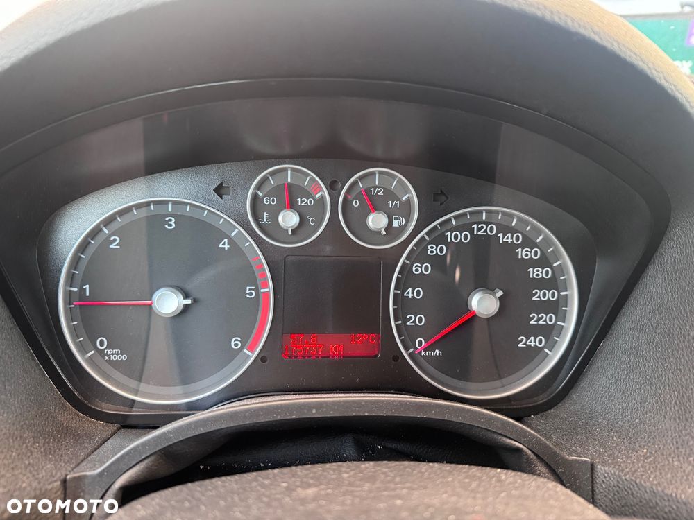Ford C-MAX - 8