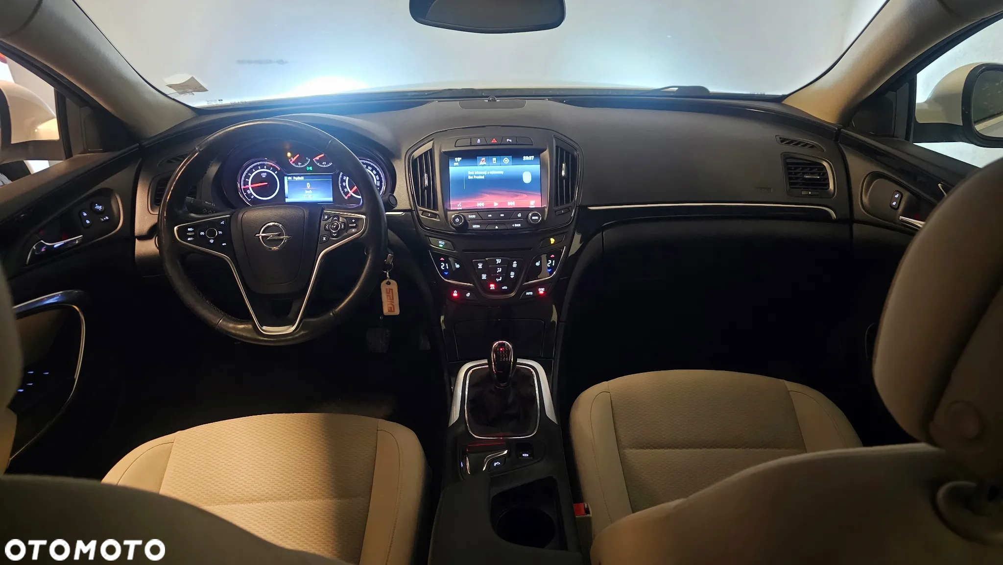 Opel Insignia - 14