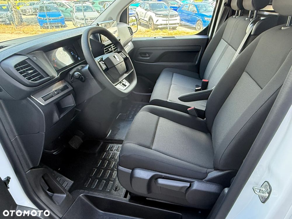 Peugeot Nowy Expert Furgon Long 2.0 BlueHDi 144 KM S&S EAT8 - 15