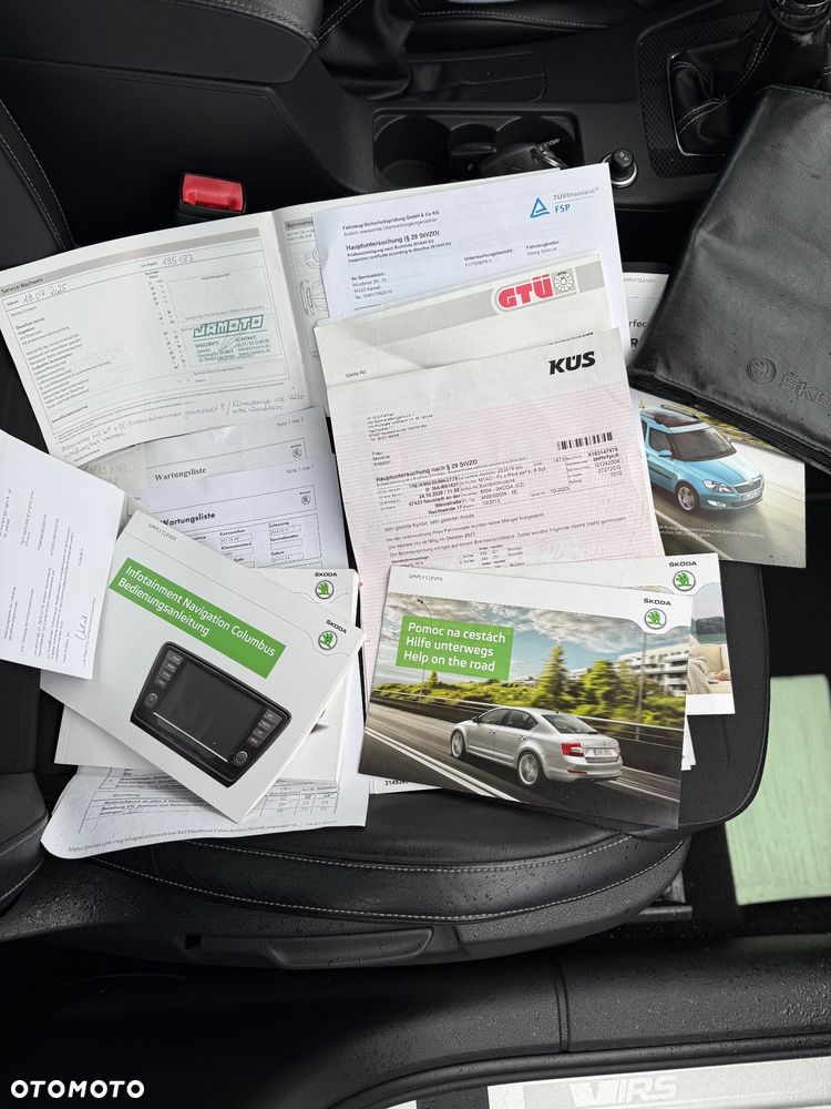 Skoda Octavia 2.0 TDI RS - 9