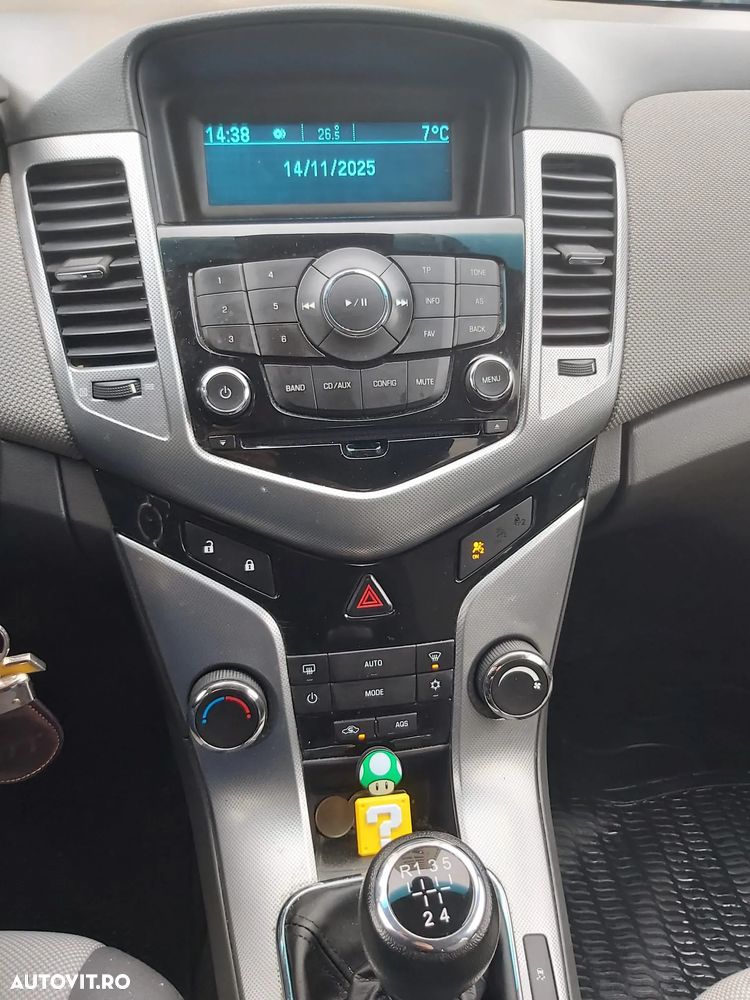 Chevrolet Cruze 1.8 Ecotec LT - 14