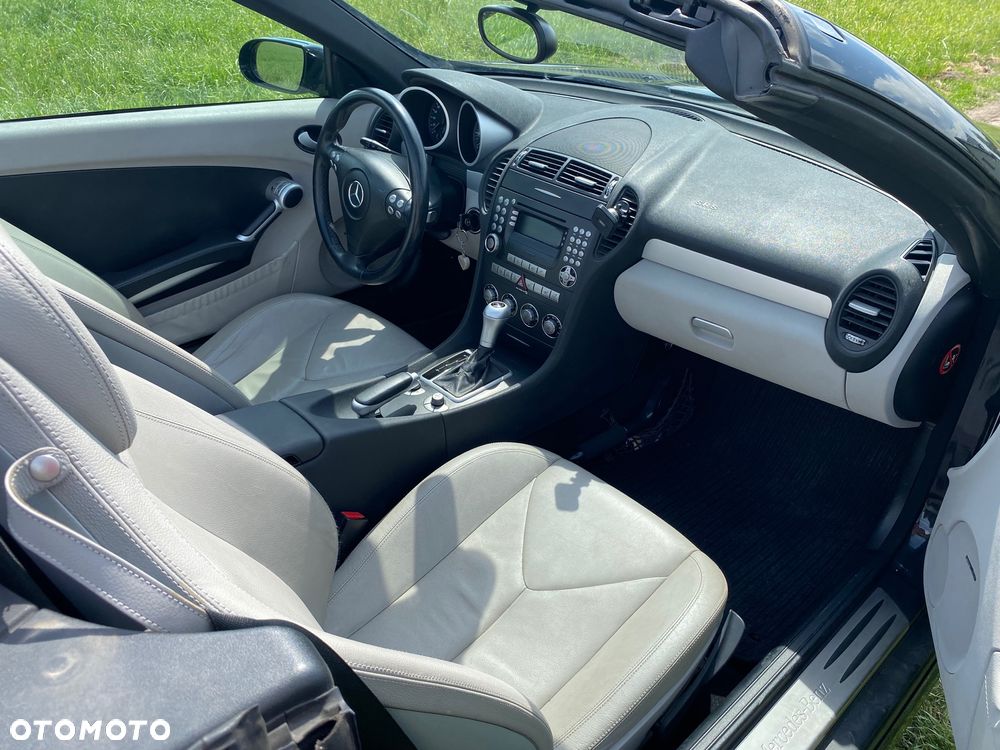 Mercedes-Benz SLK - 15