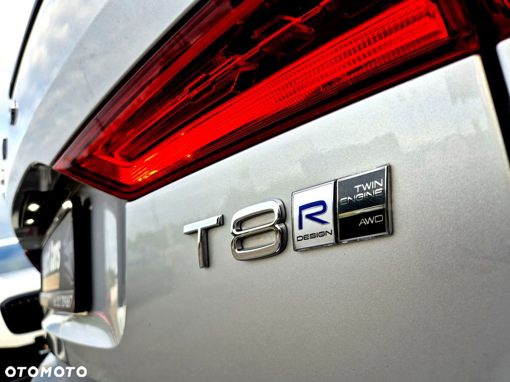 Volvo XC 60 T8 Twin Engine AWD Geartronic RDesign - 34