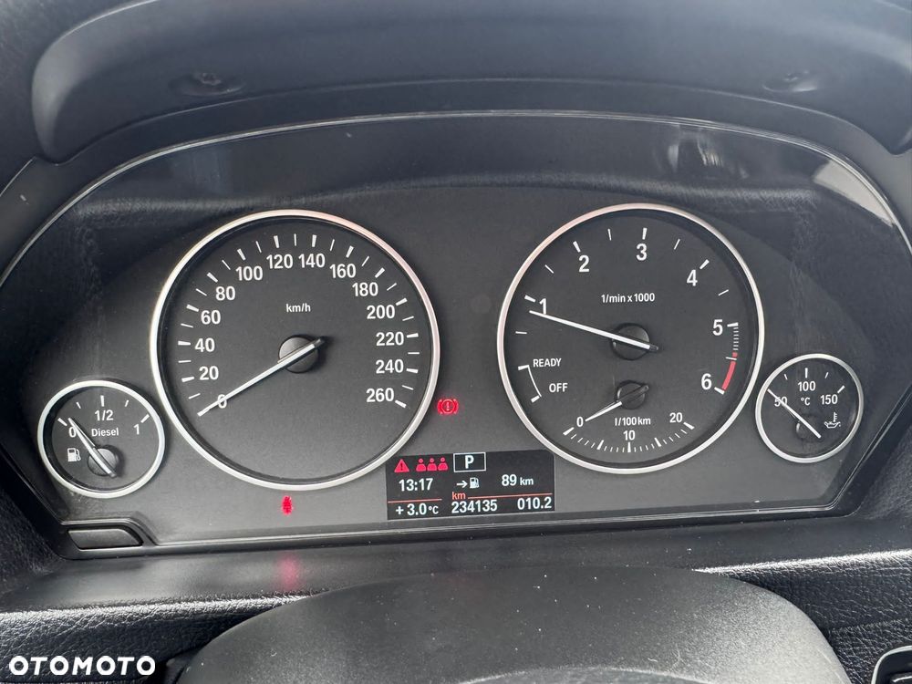 BMW Seria 3 320d Edition Luxury Line Purity - 16