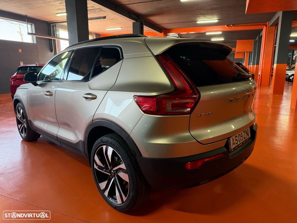 Volvo XC 40 1.5 T2 Plus Dark Auto - 9