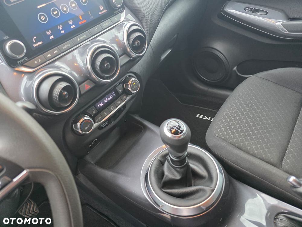 Nissan Juke 1.0 DIG-T N-Connecta - 18