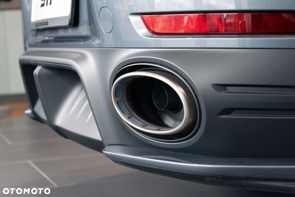 Porsche 911 Turbo S - 17
