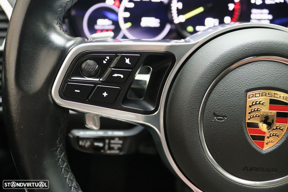 Porsche Cayenne Coupé E-Hybrid Platinum Edition - 20