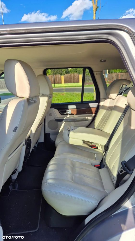Land Rover Range Rover Sport S 3.0SD V6 HSE - 11