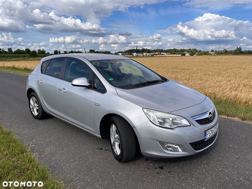 Opel Astra 1.4 Turbo - 10